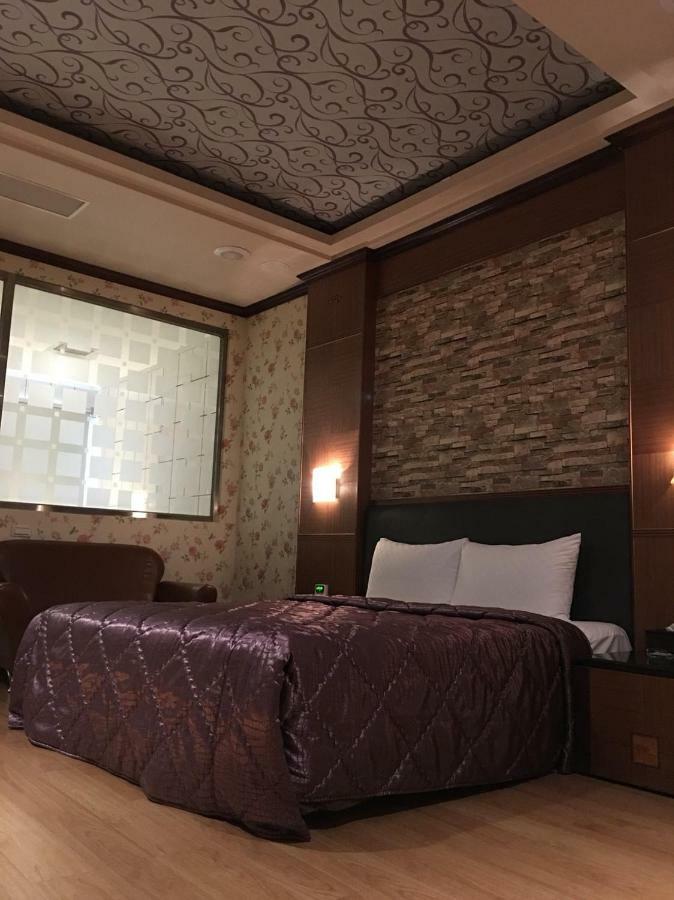 Wen Mei Motel Nantou Exteriér fotografie