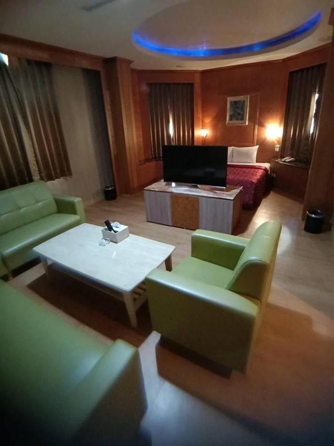 Wen Mei Motel Nantou Exteriér fotografie